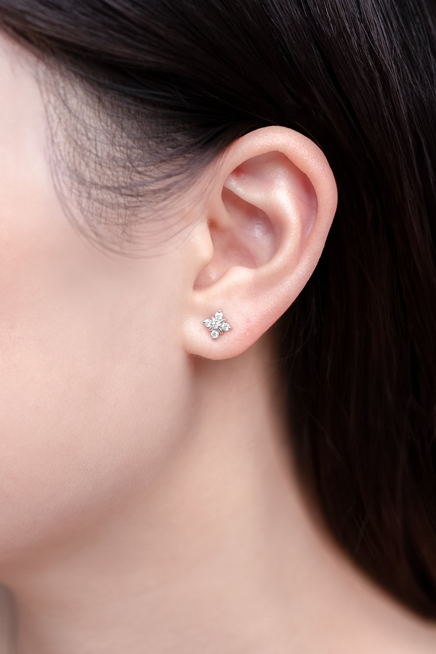 Six in One Top Quality Diamond 0.15+0.15ct 18K Gold Stud Earrings