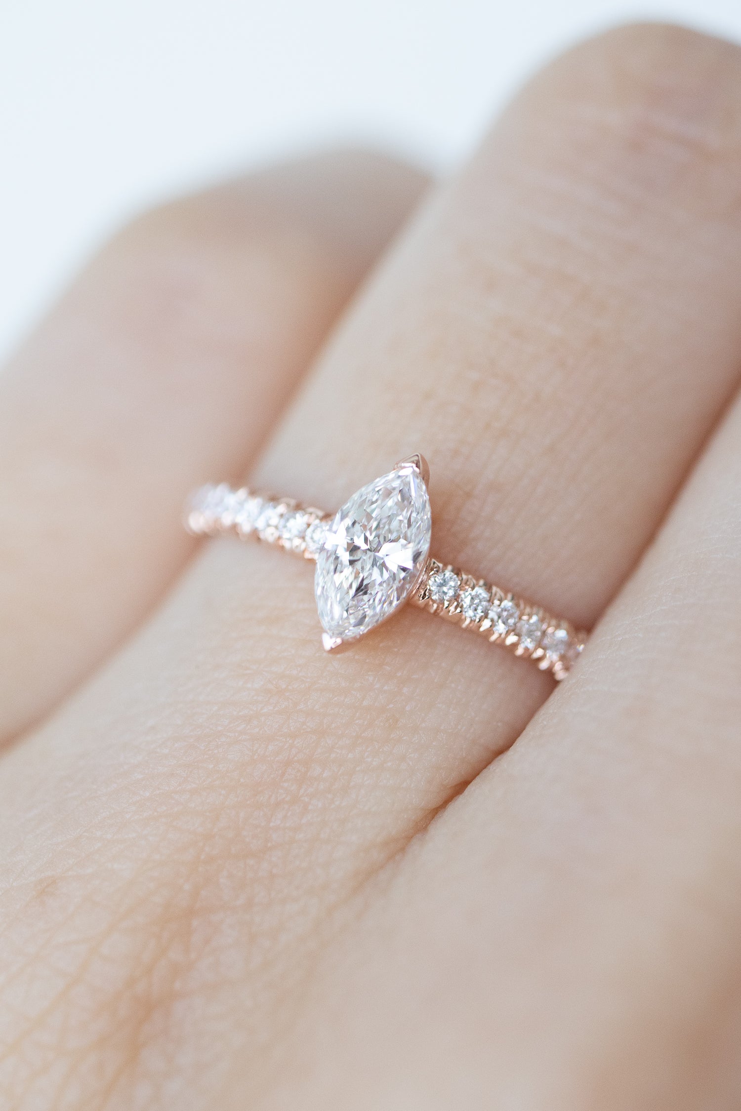 Brilliant Cut Marquise Diamond 0.40ct (With GIA Certificate) & diamonds 18K Rose Gold Ring