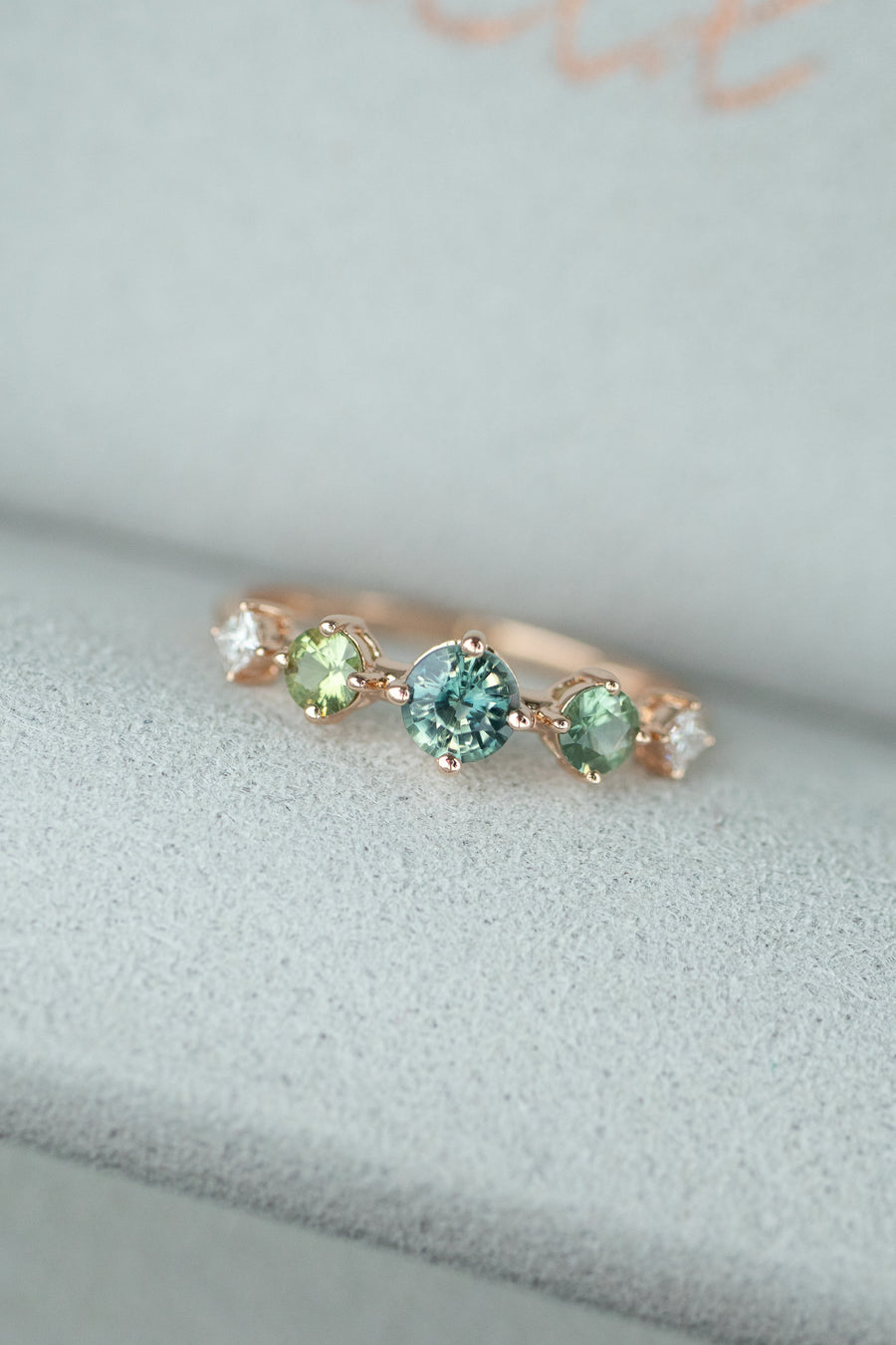 Papakolea Sapphire total 0.55ct 14/18K Rose Gold Ring