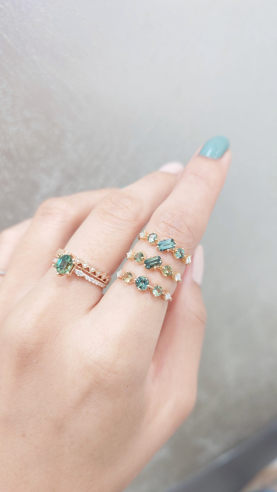 Papakolea Sapphire total 0.55ct 14/18K Rose Gold Ring