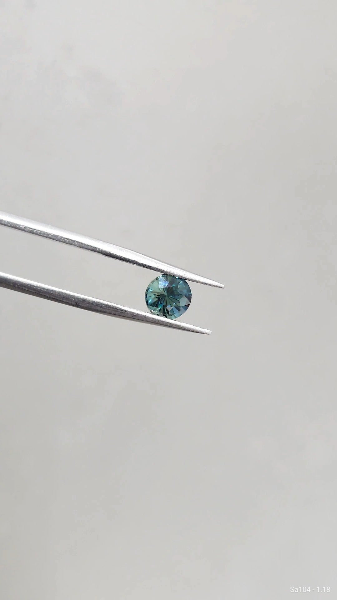 Loose Stone - Teal Green Round Sapphire 1.18ct (With Certificate)