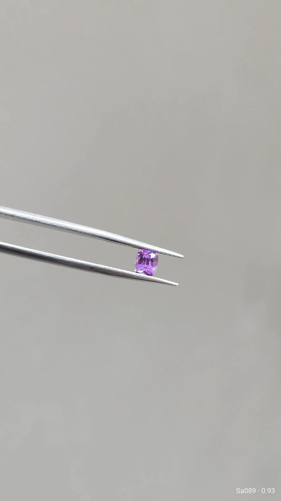 Loose Stone - Purplish Pink Cushion Sapphire 0.93ct (With Certificate)