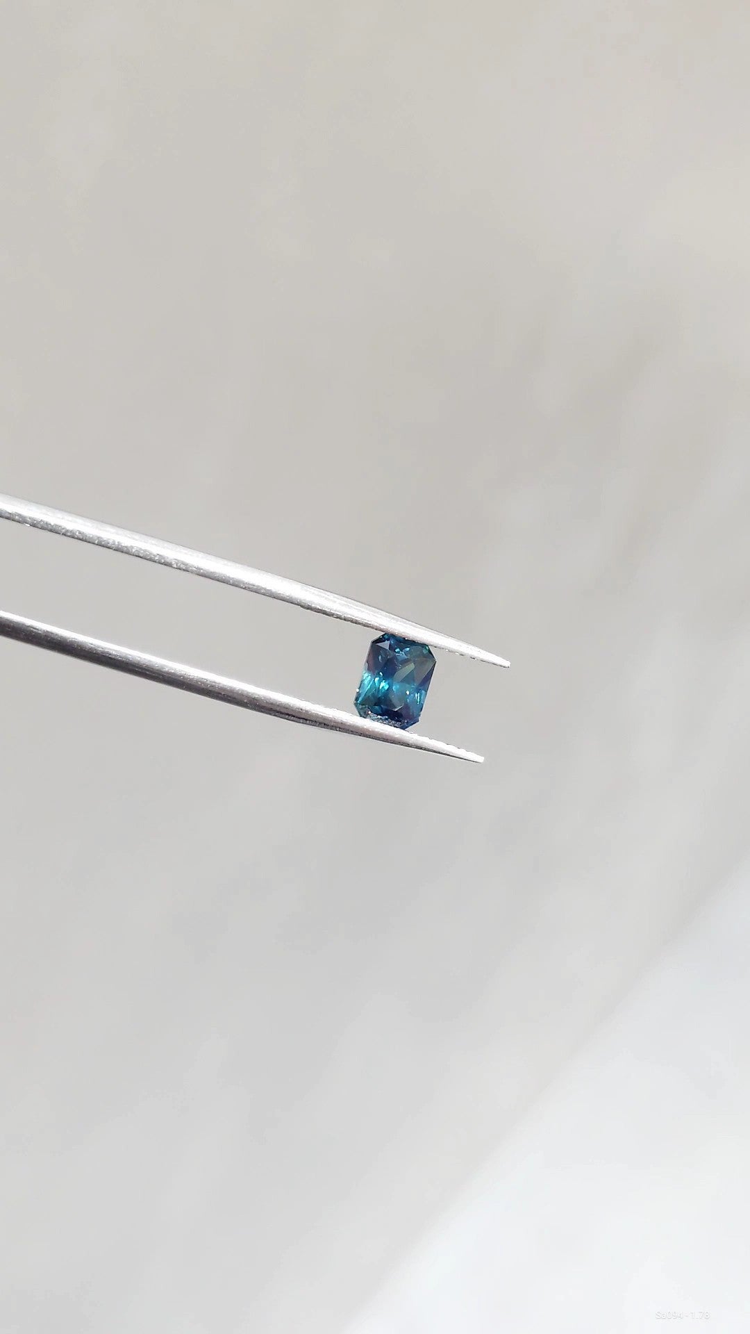 Loose Stone - Greenish Blue Radiant Sapphire 1.78ct (With Certificate)