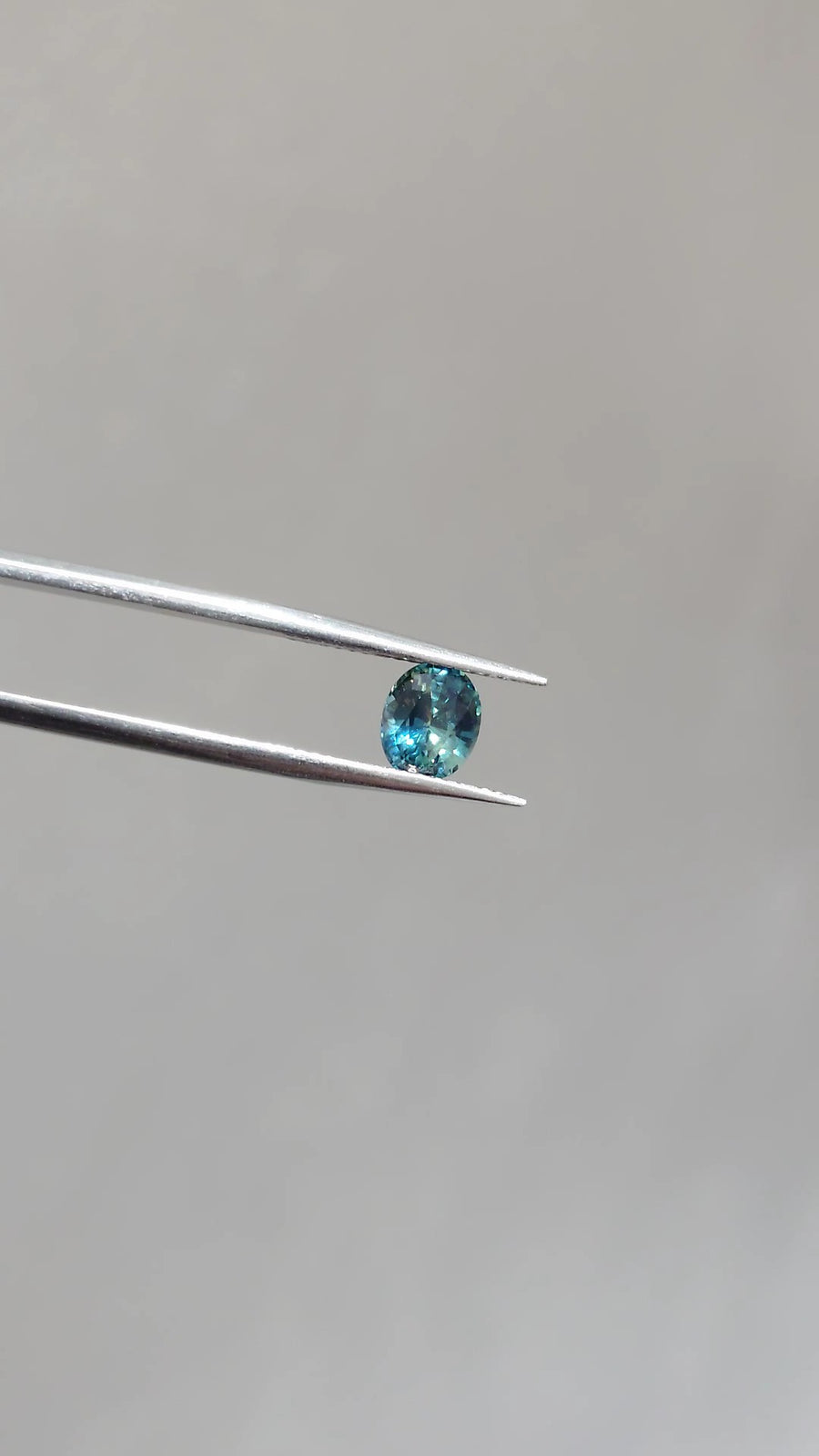 Loose Stone - Teal Blue Oval Sapphire 1.64ct (With Certificate)