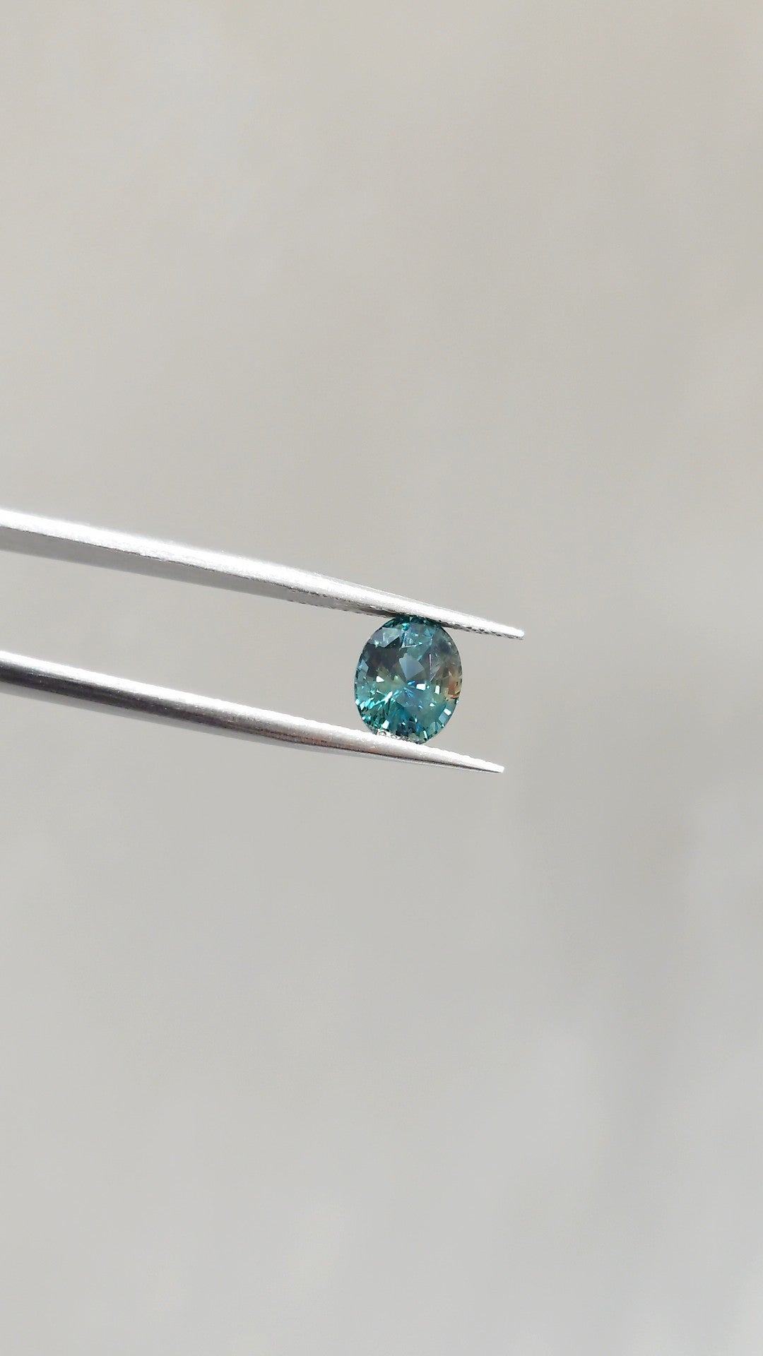 Loose Stone - Teal Green Oval Sapphire 3.57ct (With Certificate)