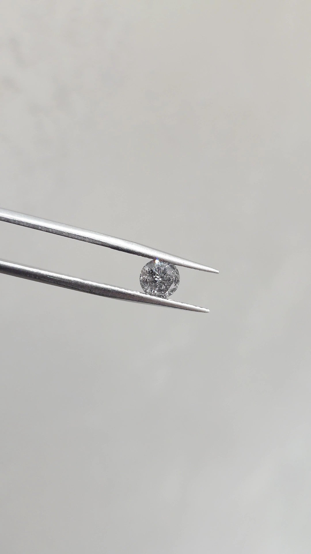 Loose Stone - Round Salt & Pepper Diamond 0.89ct