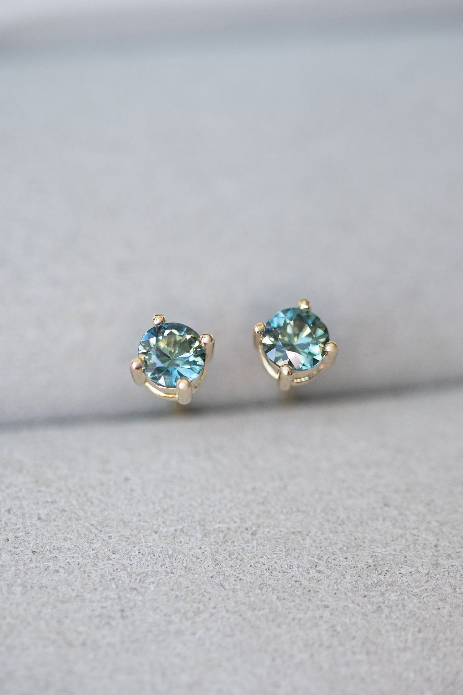 PREORDER - Sumatra Sapphire ~0.23-0.25ct 14/18K Gold Stud Earrings