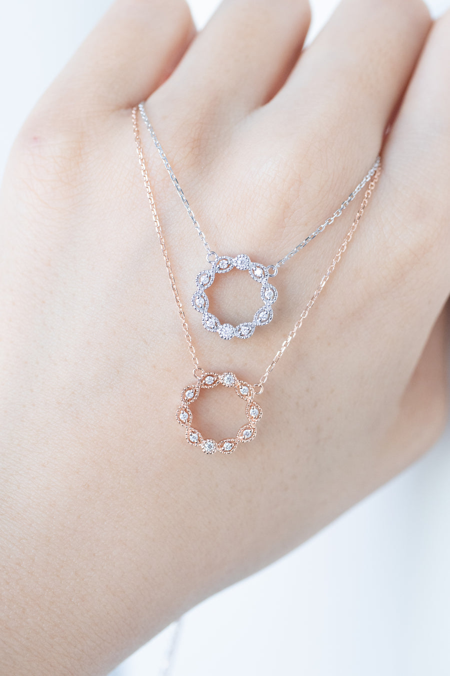 Elegant Natural White Diamond 14/18K Gold Necklace