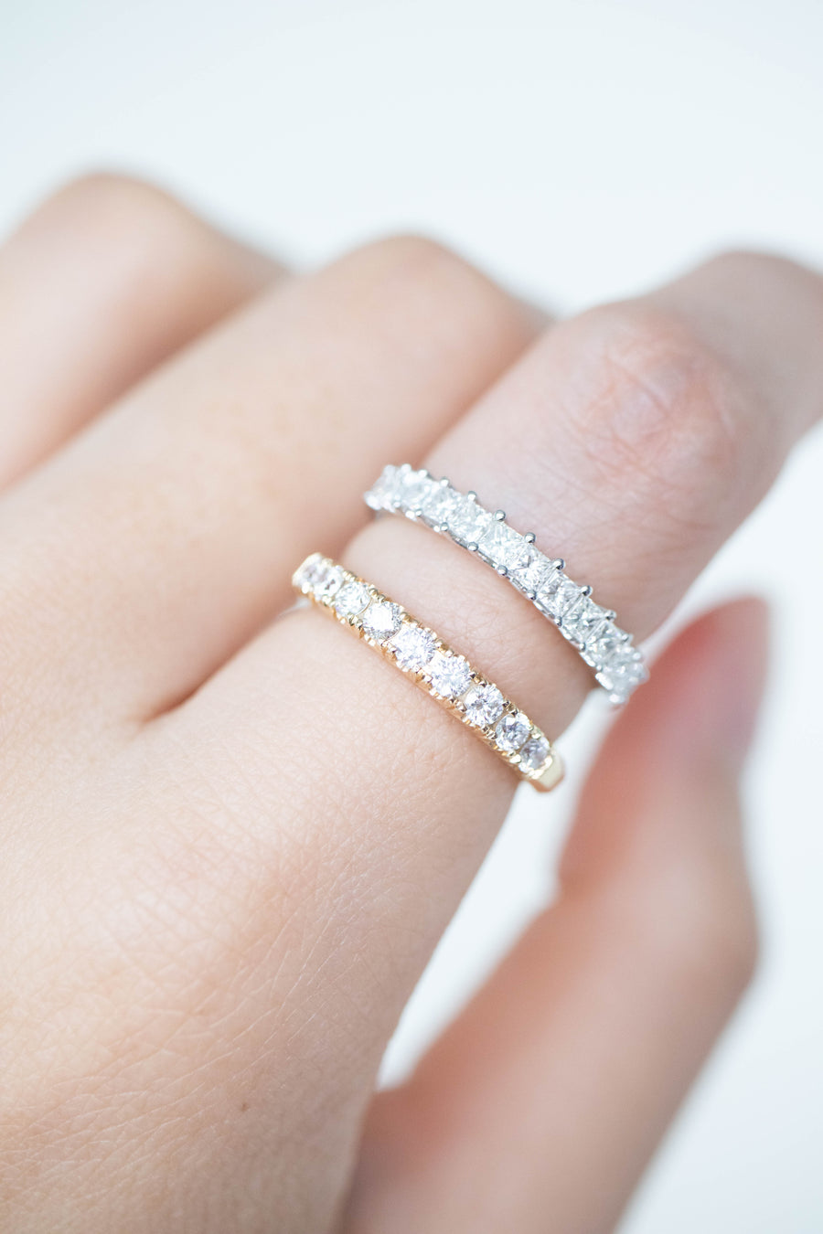 Castle Set Diamond 14/18K Gold Wedding Rings