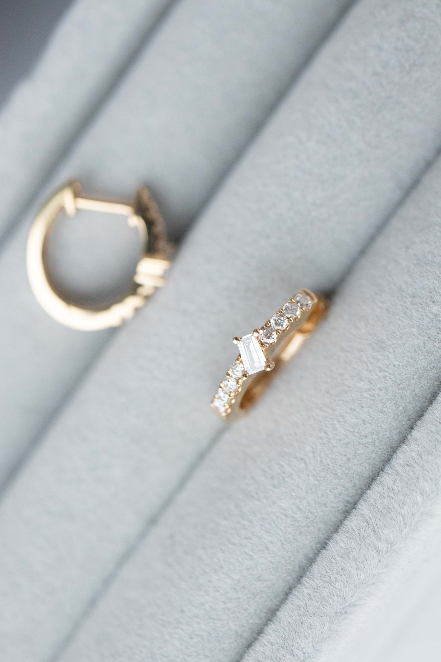 Ciel étoilé Top Quality Diamond 18K Gold Hoop Earrings