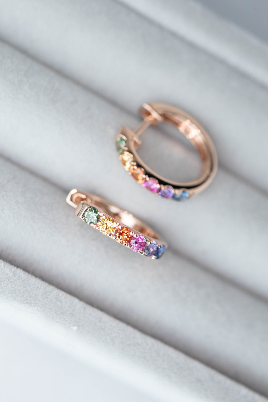 Rainbow Sapphire 0.28+0.28ct 14/18K Gold Hoop Earrings