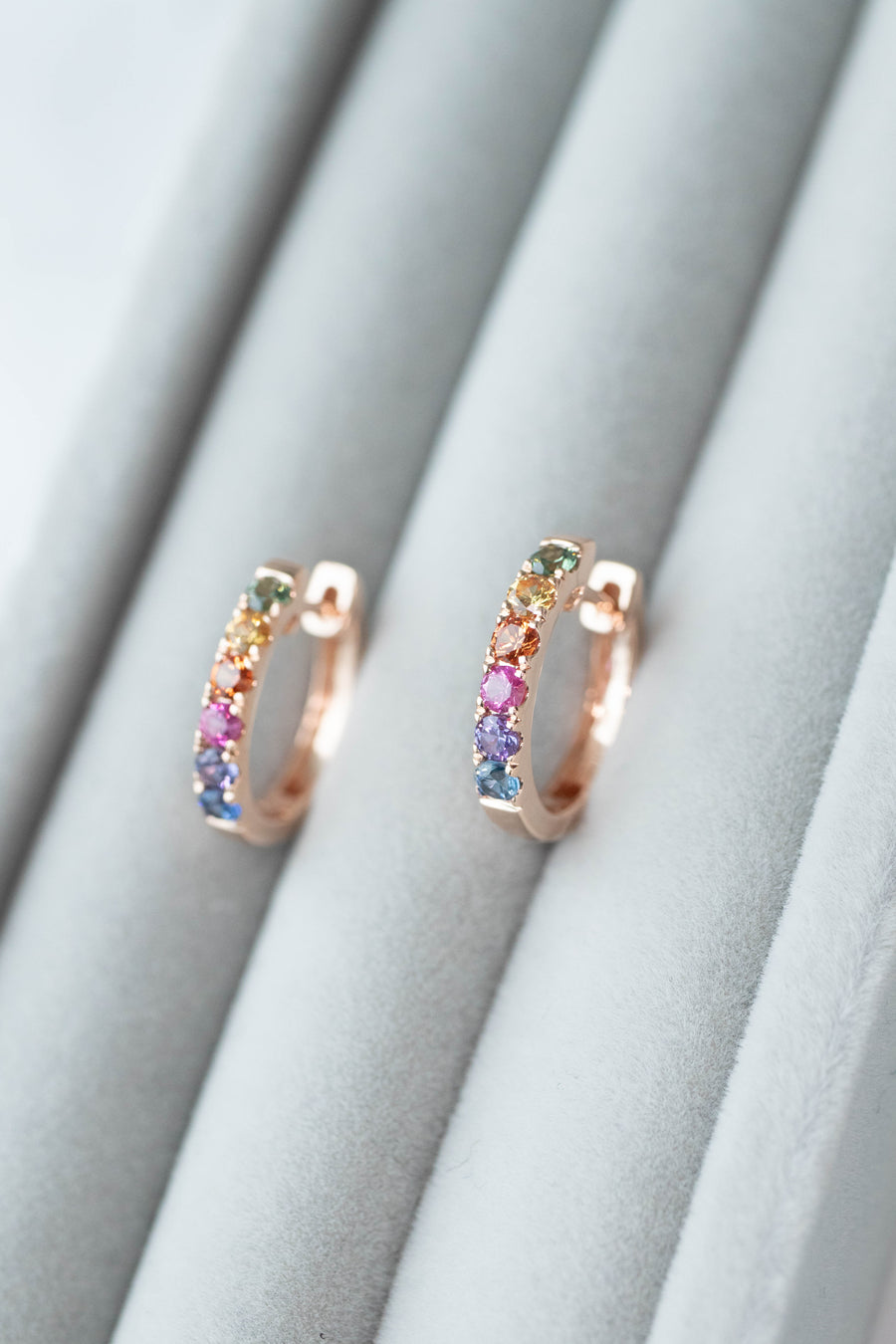 Rainbow Sapphire 0.28+0.28ct 14/18K Gold Hoop Earrings
