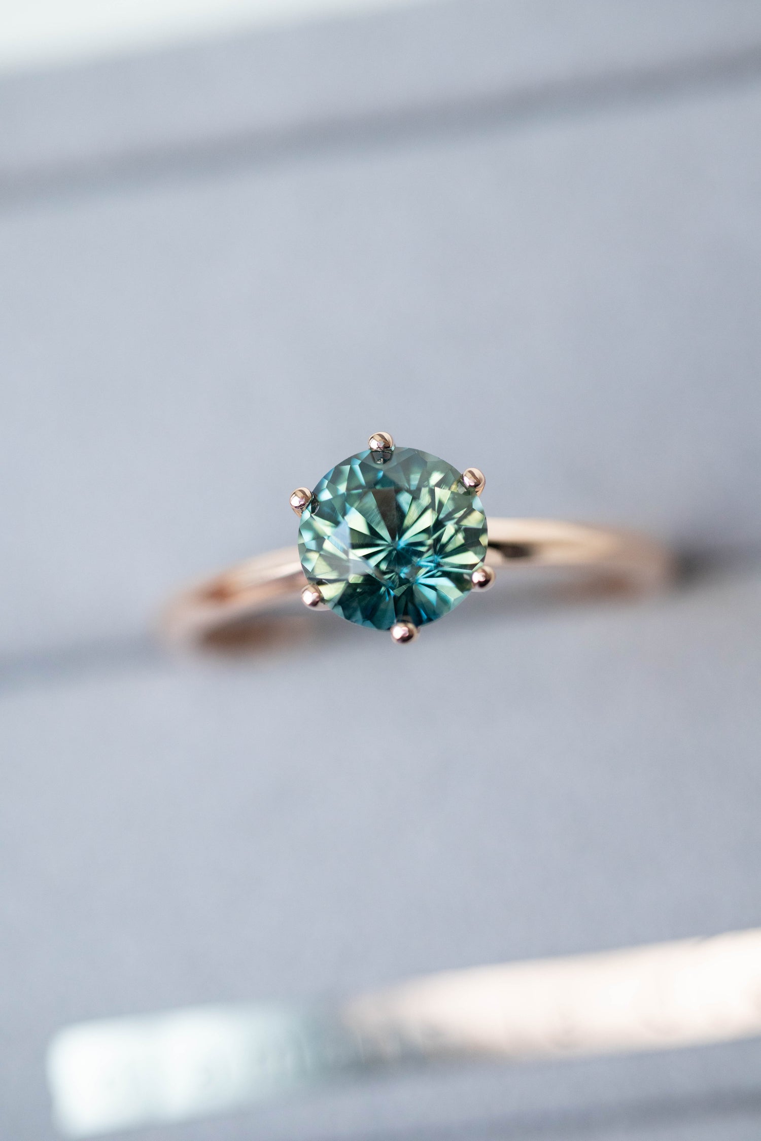 1.07ct Teal Sapphire (with Certificate) 18K Rose Gold Engagement Ring
