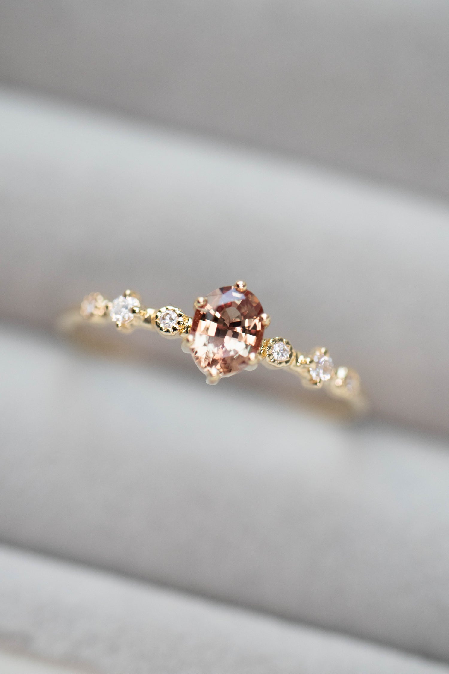 INSTOCK Petite Collection - Oval Sapphire 0.30carat & diamonds 14K Gold Ring