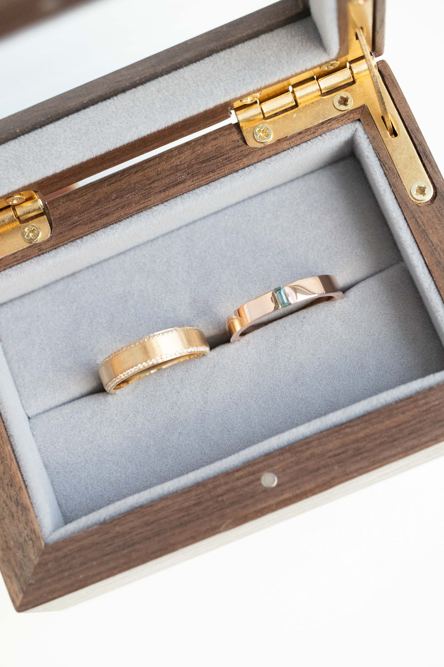 Roméo et Juliette Sapphire 14/18K Gold Wedding Rings