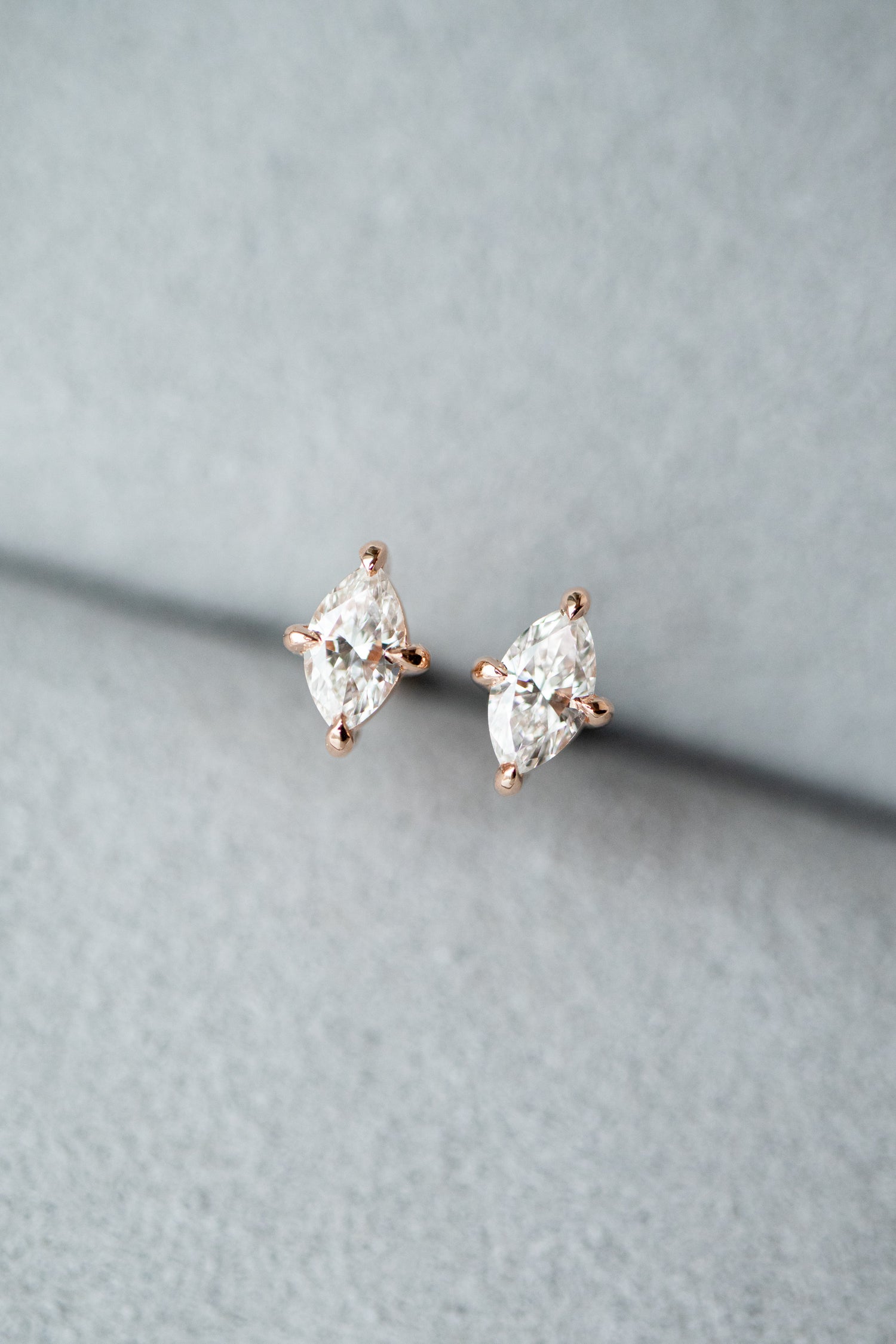 Marquise Top Quality Diamond 0.15+0.15ct 18K Gold Stud Earrings