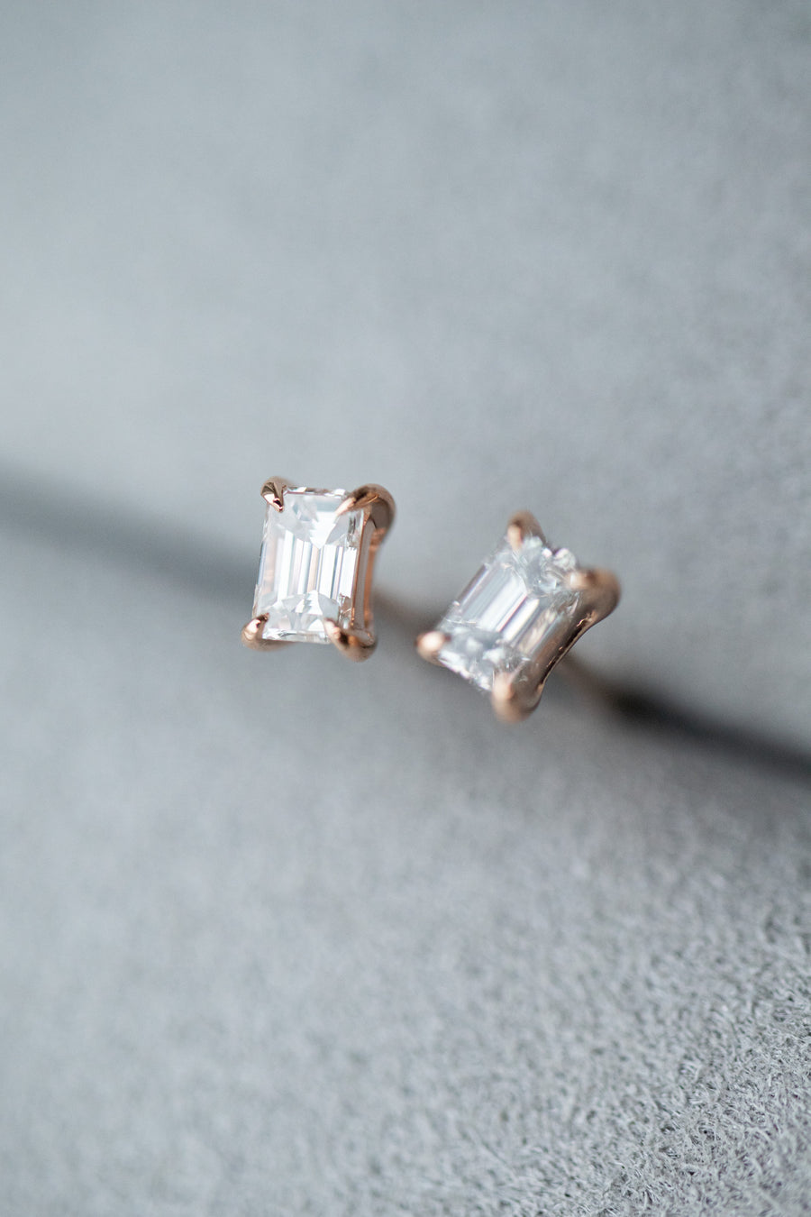 Émeraude 0.15+0.15ct Top Quality Diamond 18K Stud Earrings