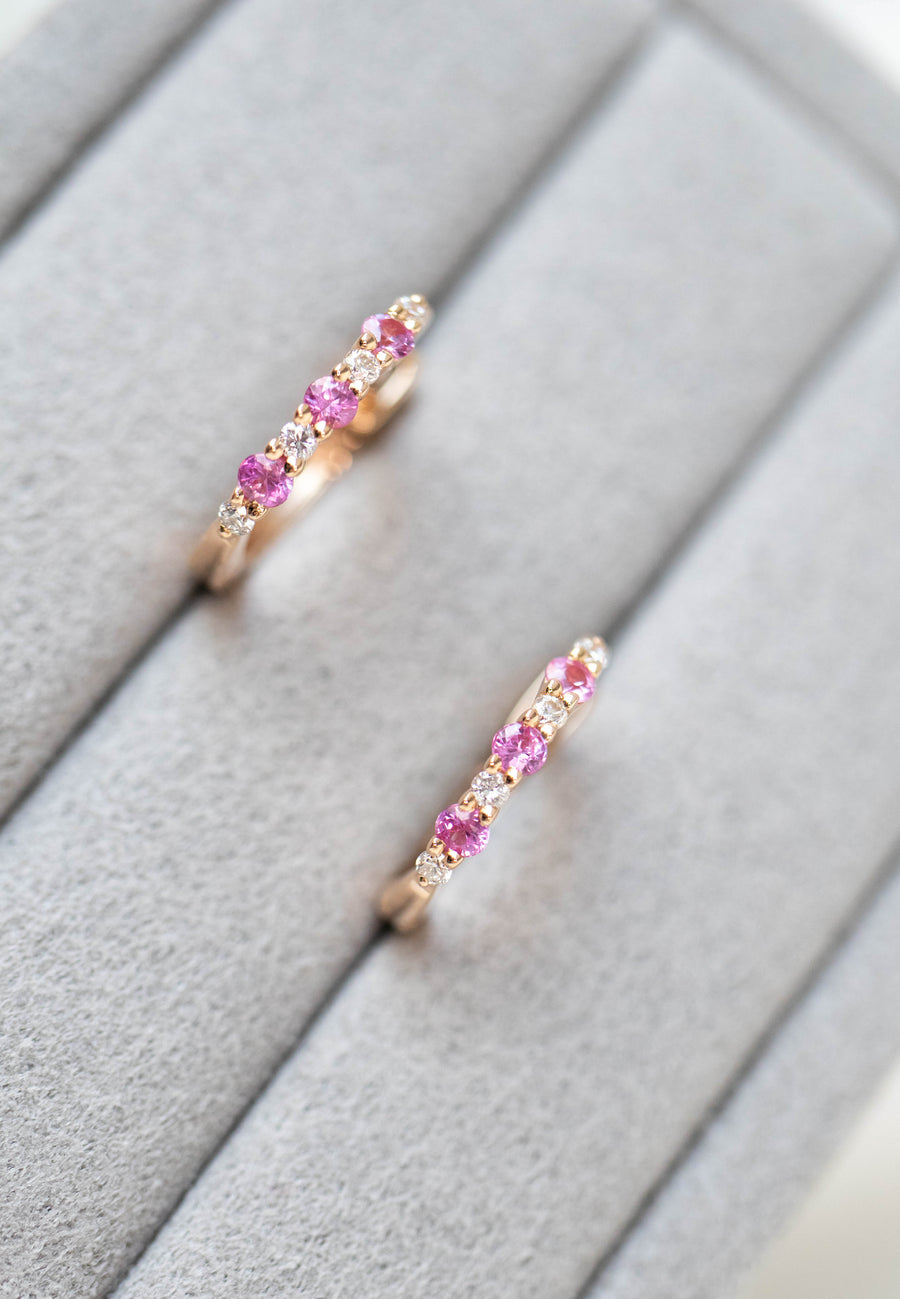 Premier battement de cœur Sapphire Hoop 18K Gold Hoop Earrings