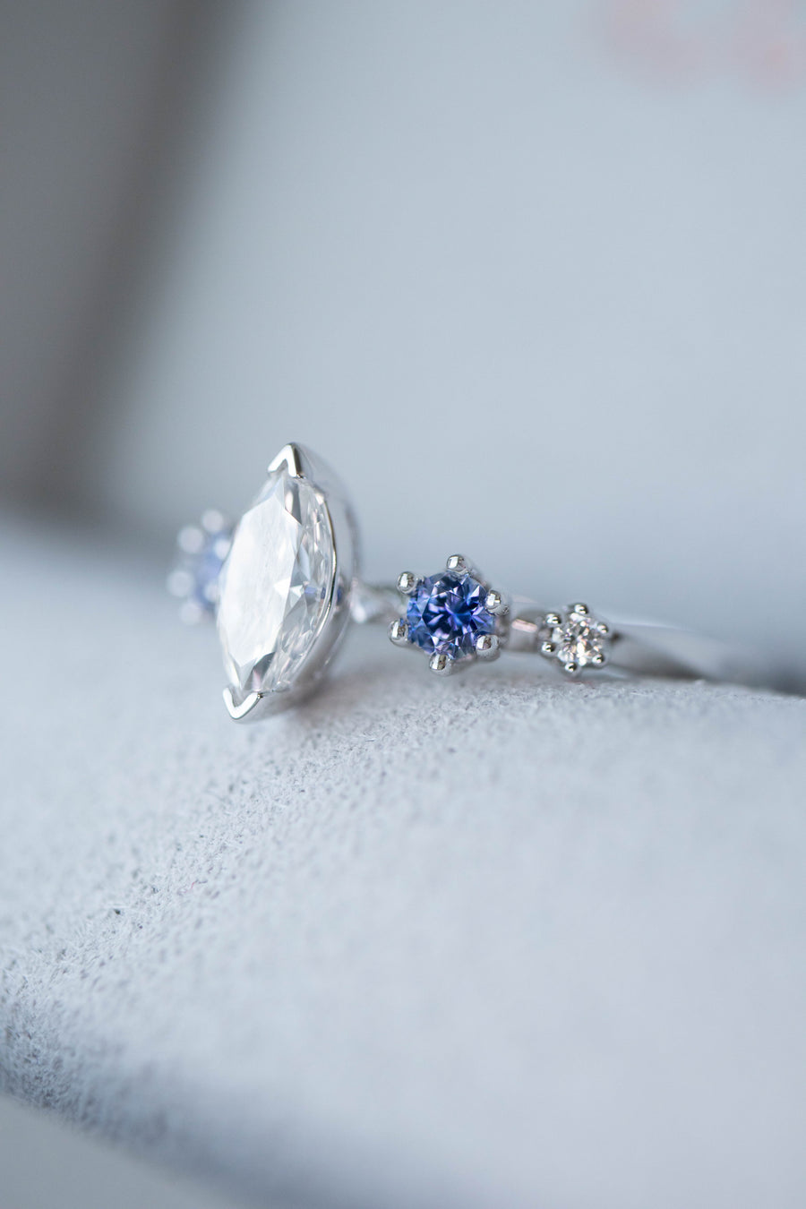 Brilliant Cut Marquise Diamond 0.40ct (With GIA Certificate) & Sapphire diamond 18K White Gold Ring
