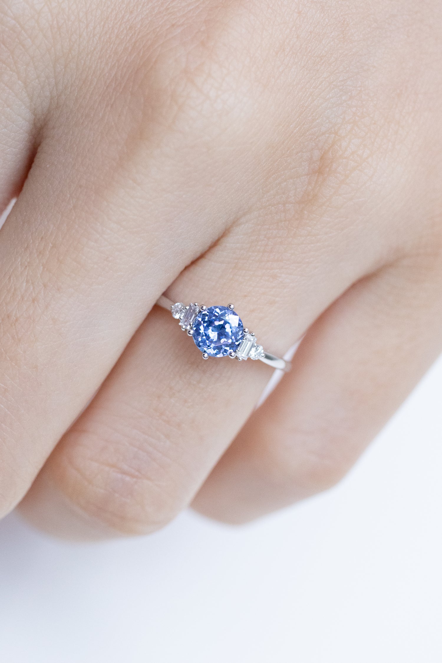 0.76ct Lavender Blue Sapphire (Unheated with Certificate) & diamonds 18K White Gold Engagement Ring