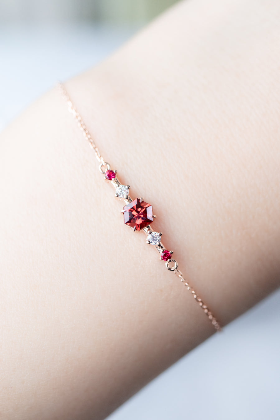 Signature Hexagon 0.51carat Garnet & diamond 14/18K Rose Gold Bracelet