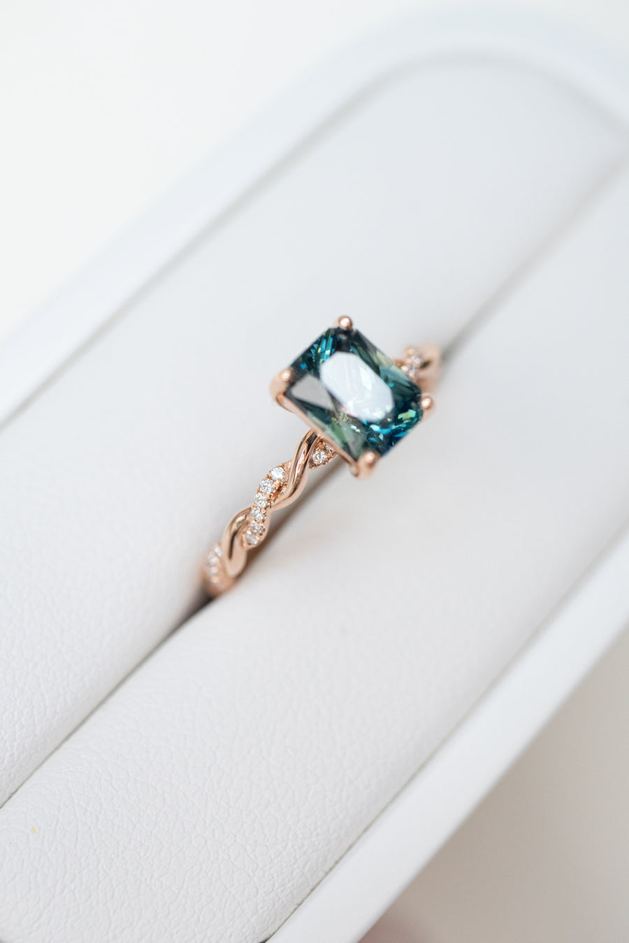1.78ct Radiant Twisted Teal Sapphire (Unheated with Certificate) & diamond 18K Rose Gold Engagement Ring