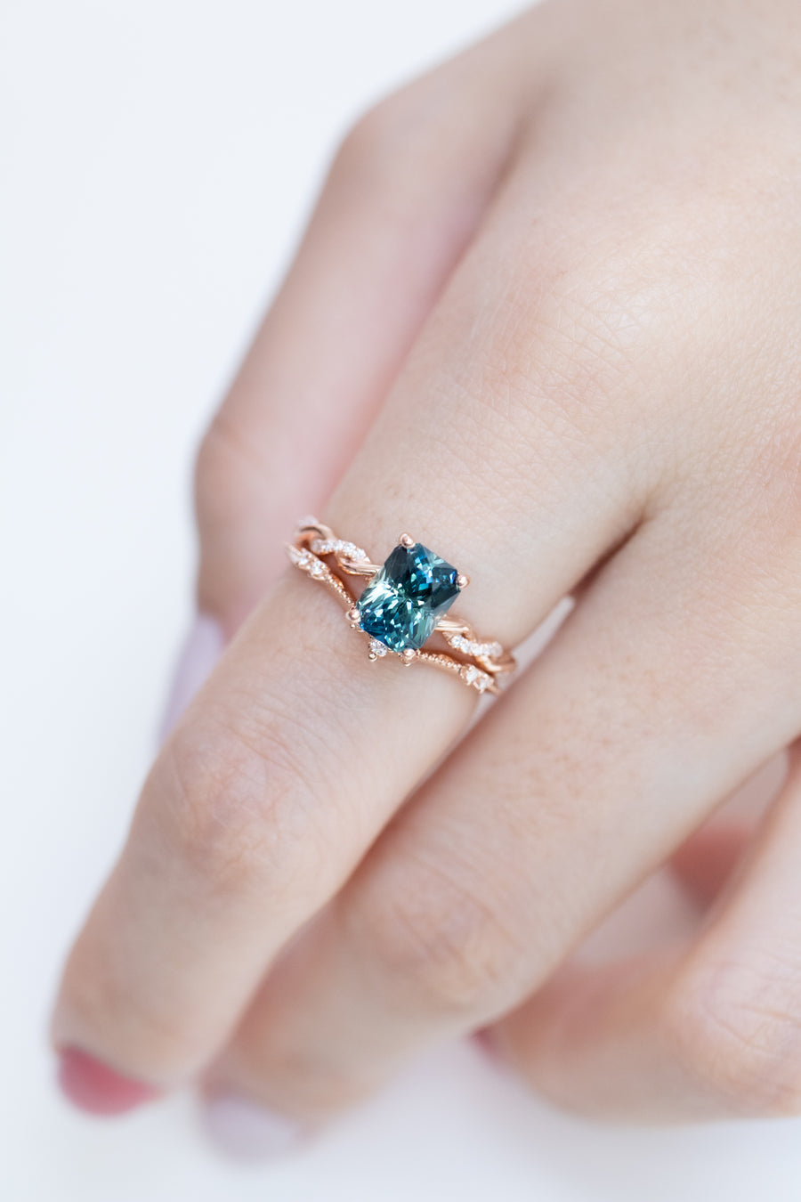 1.78ct Radiant Twisted Teal Sapphire (Unheated with Certificate) & diamond 18K Rose Gold Engagement Ring