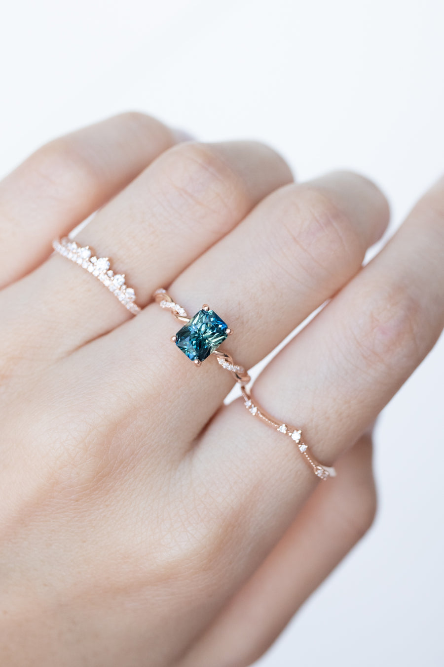 1.78ct Radiant Twisted Teal Sapphire (Unheated with Certificate) & diamond 18K Rose Gold Engagement Ring