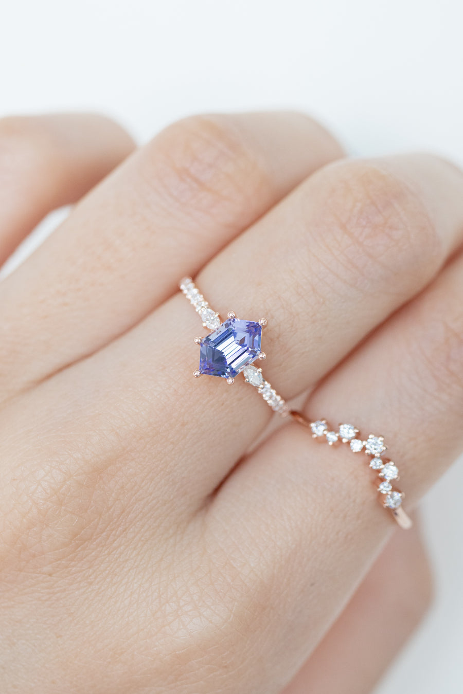 1.09carat Hexagon Tanzanite and total 0.17carat diamond 18K Rose Gold Ring