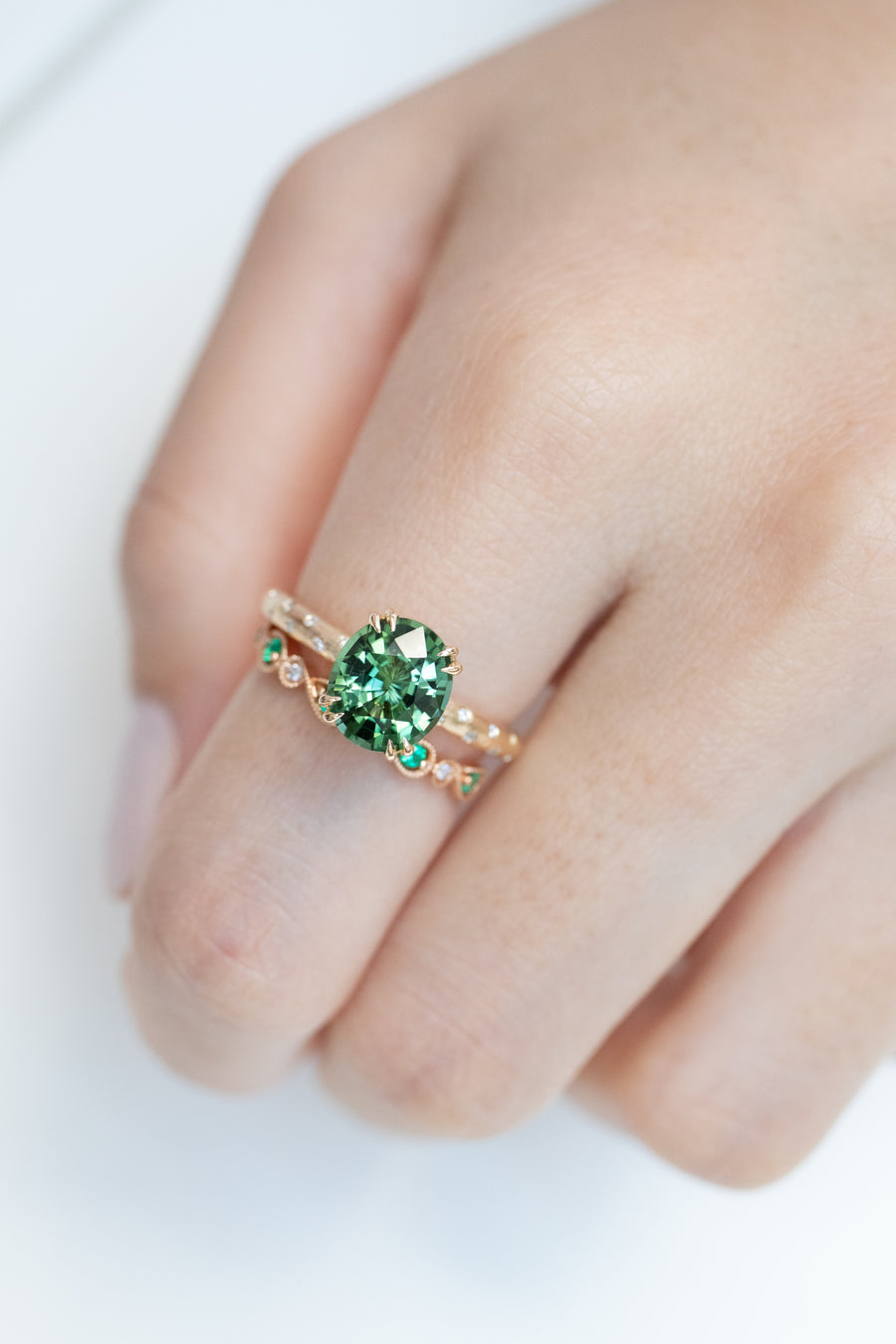 Flowing Round Emerald & Diamond 14/18K Gold Ring