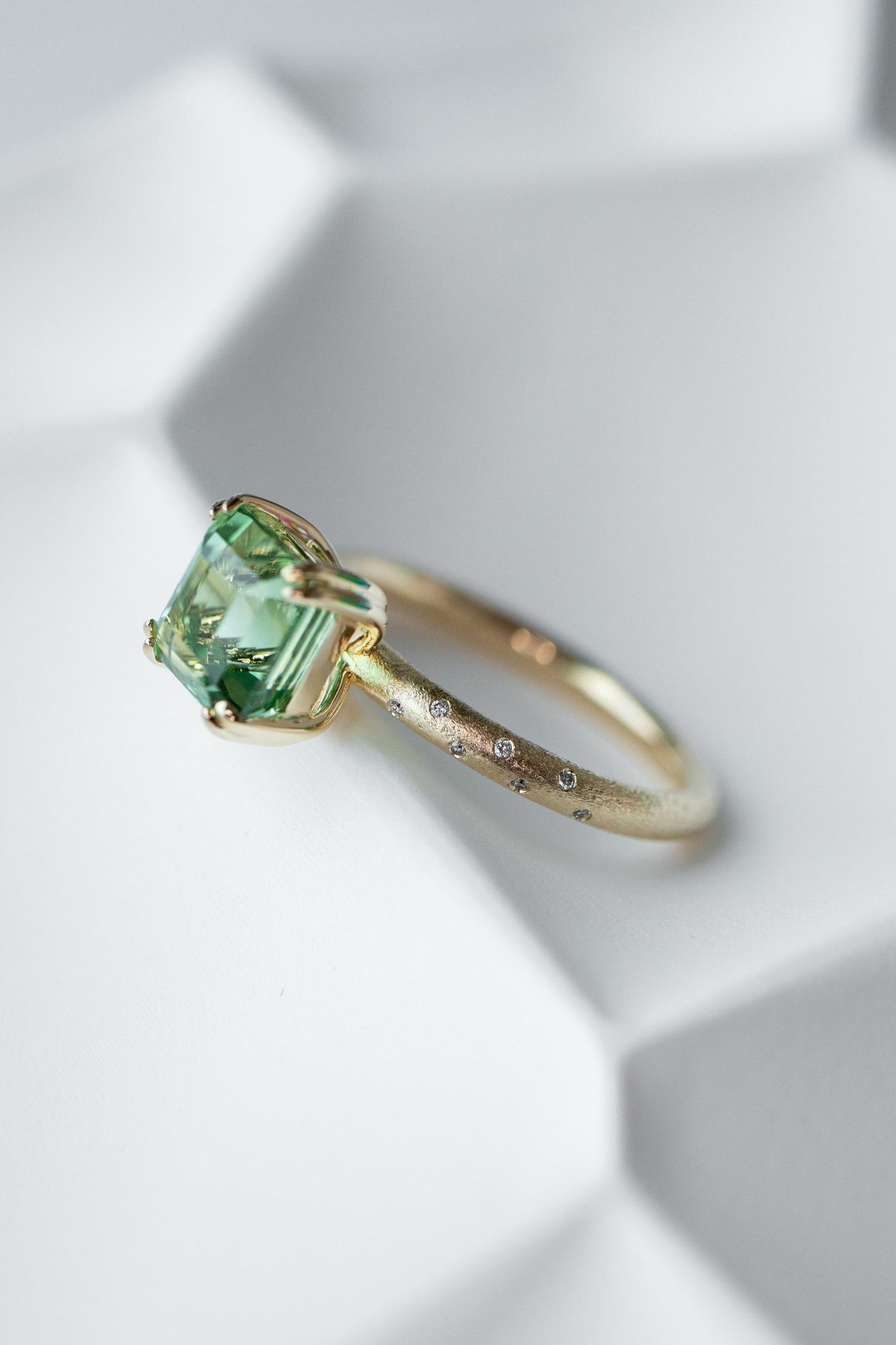 2.77ct Light Green Tourmaline (With Certificate) and diamonds 18K Yellow Gold Ring