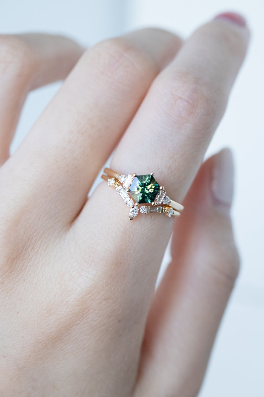 1.00ct Signature Hexagon Teal Sapphire (Unheated with Certificate) & diamond 18K Yellow Gold Ring