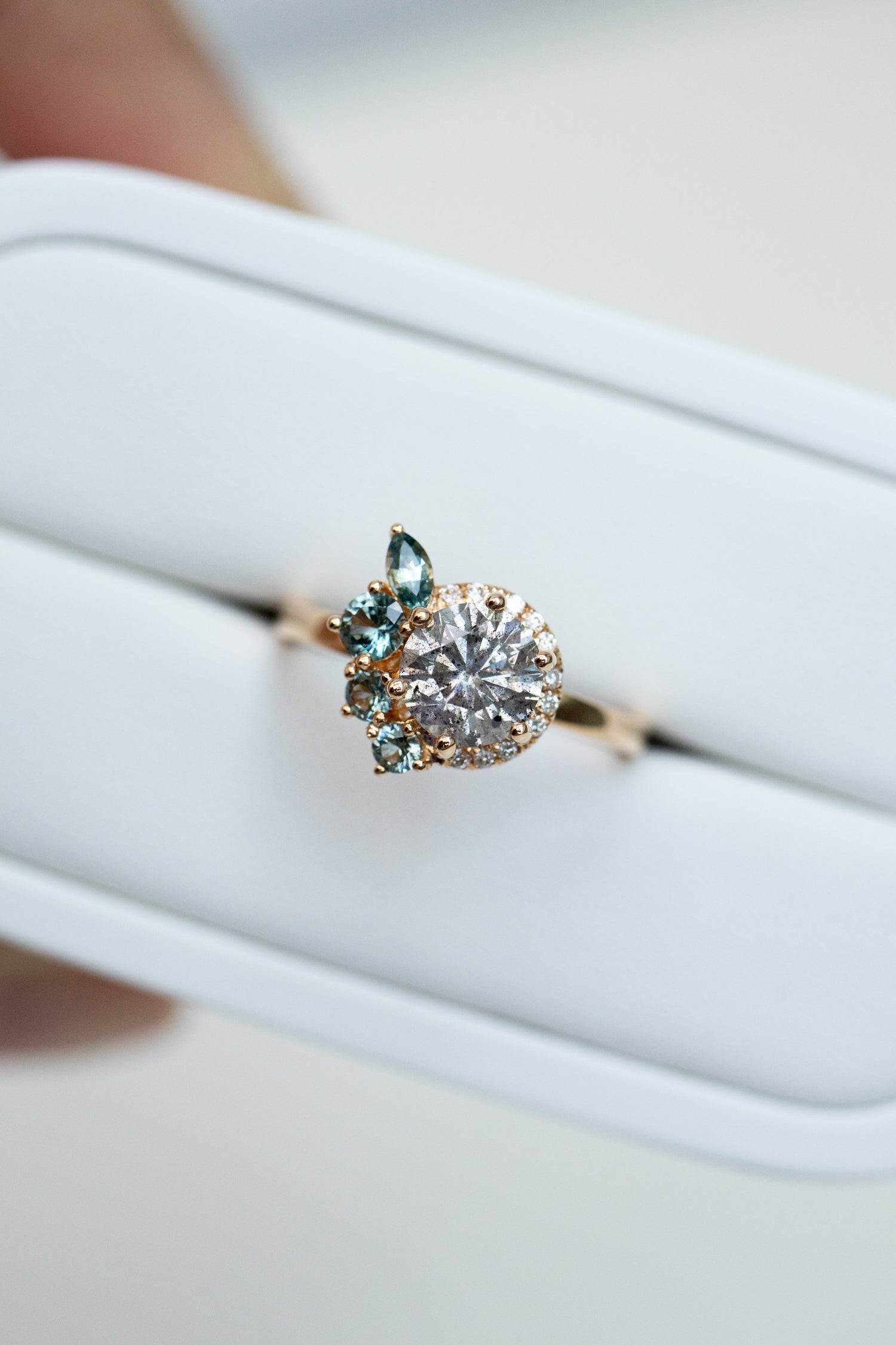 1.03ct Renaissance Salt and Pepper Diamond and Sapphire 18K Yellow Gold Ring