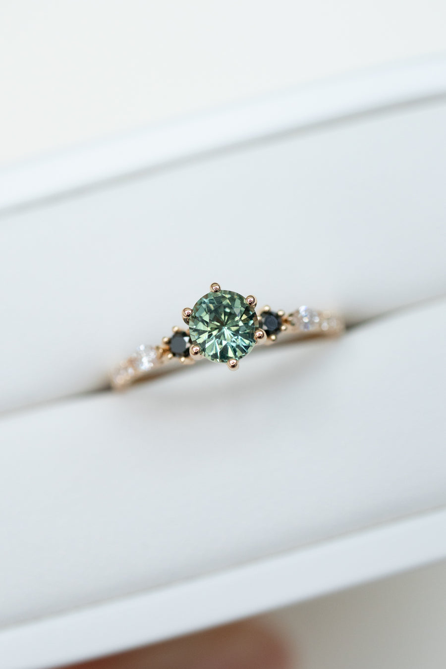 0.65ct Round Teal Sapphire & D 0.128ct Diamonds 18K Yellow Gold Ring