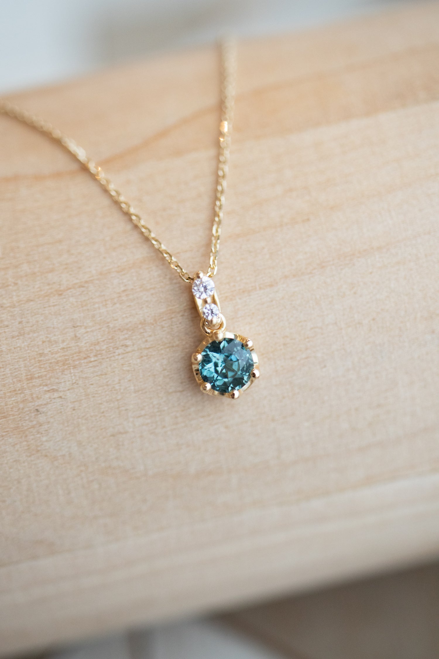PREORDER - Decorative Green Sapphire ~0.55-0.60ct  & diamonds 18K Gold Necklace