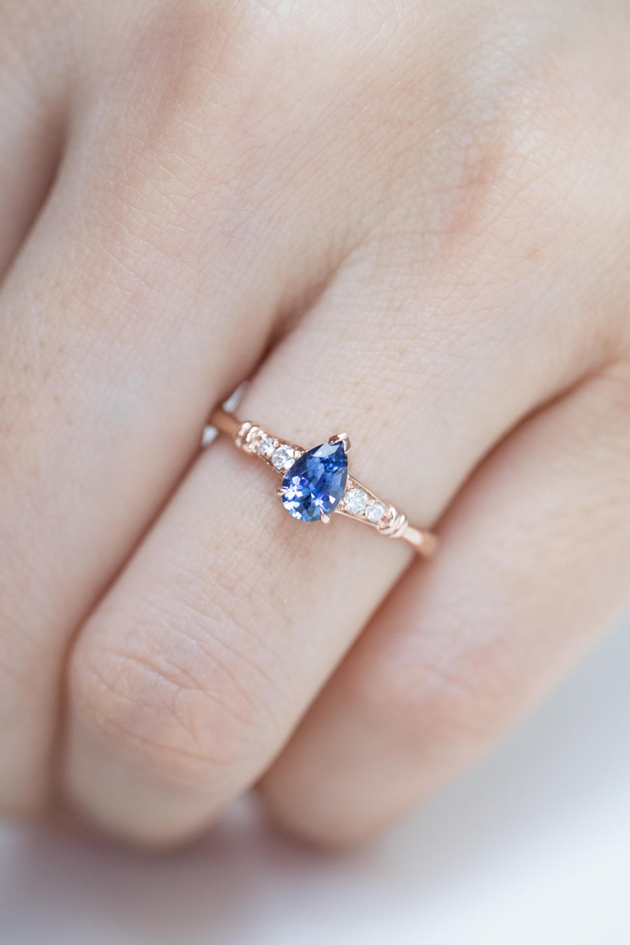 Pear 0.45ct Blue Sapphire & diamond 18K Gold Ring