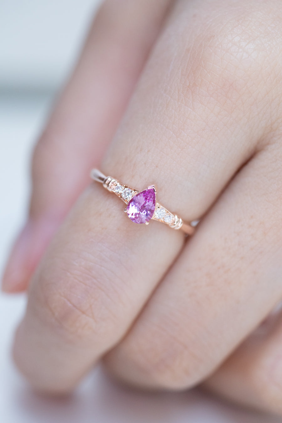 0.45carat Pear Pink Sapphire & total 0.06carat Diamonds 18K Rose Gold Ring