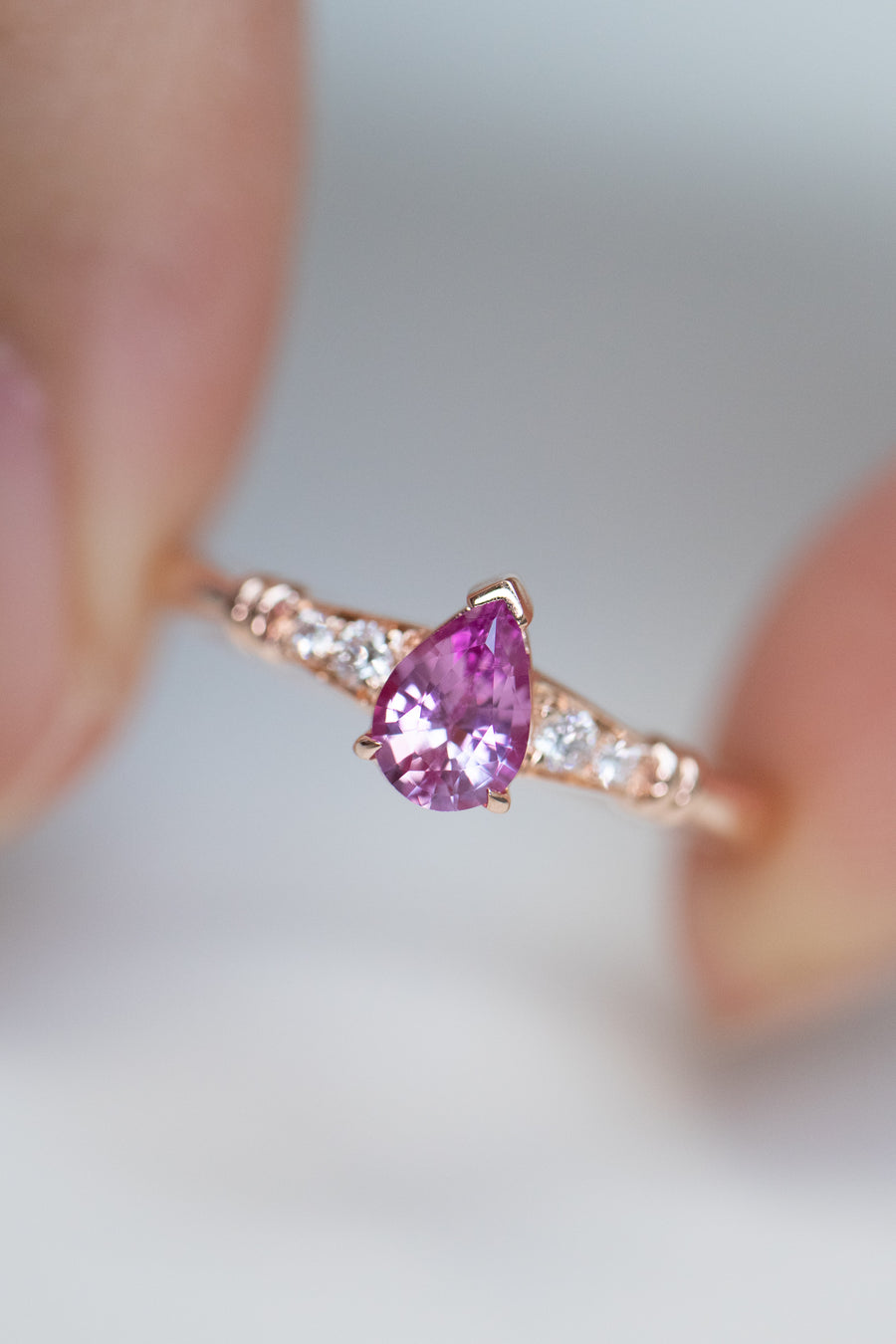 0.45carat Pear Pink Sapphire & total 0.06carat Diamonds 18K Rose Gold Ring