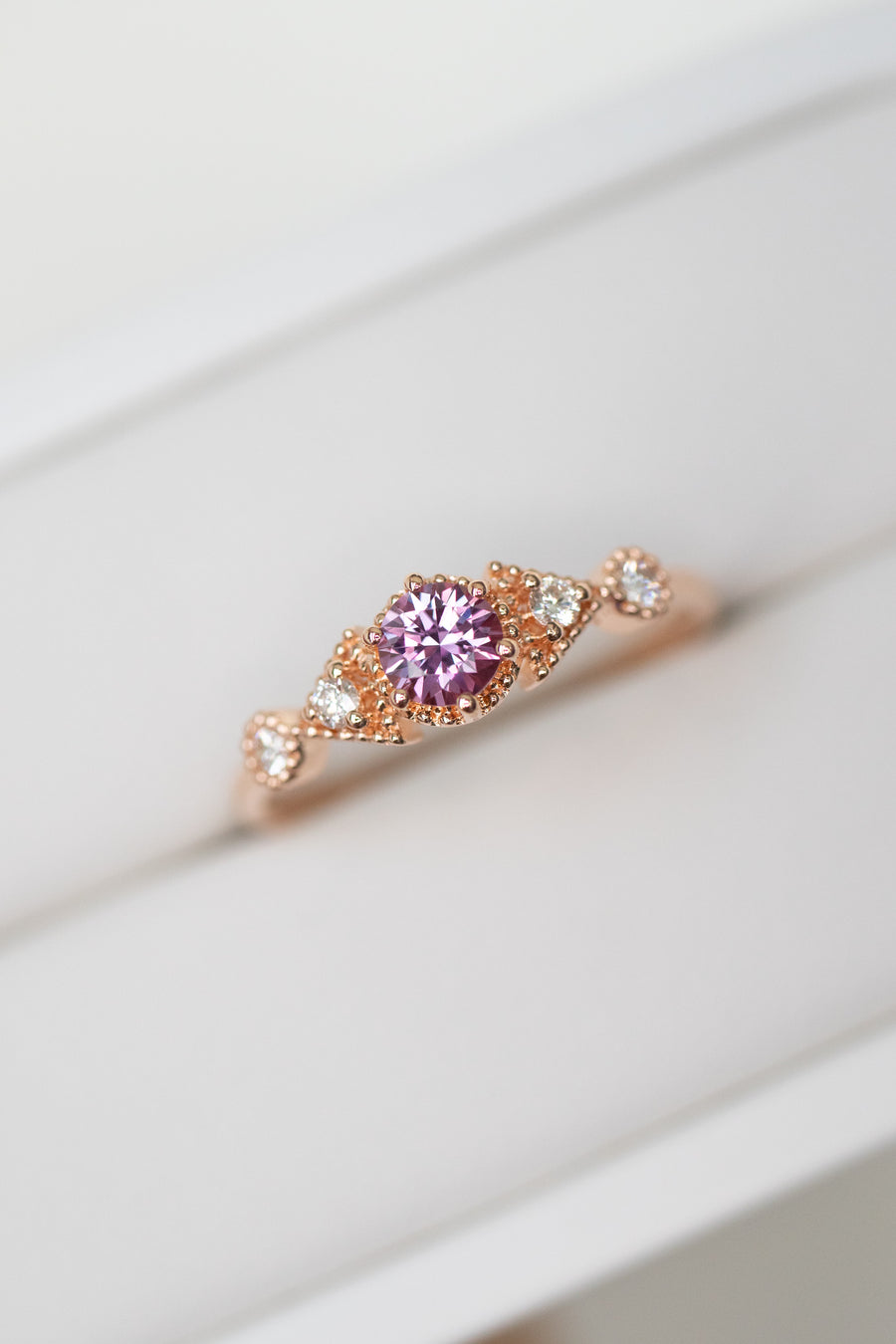 0.28carat Round Pink Sapphire & total 0.08carat Diamonds 18K Rose Gold Ring