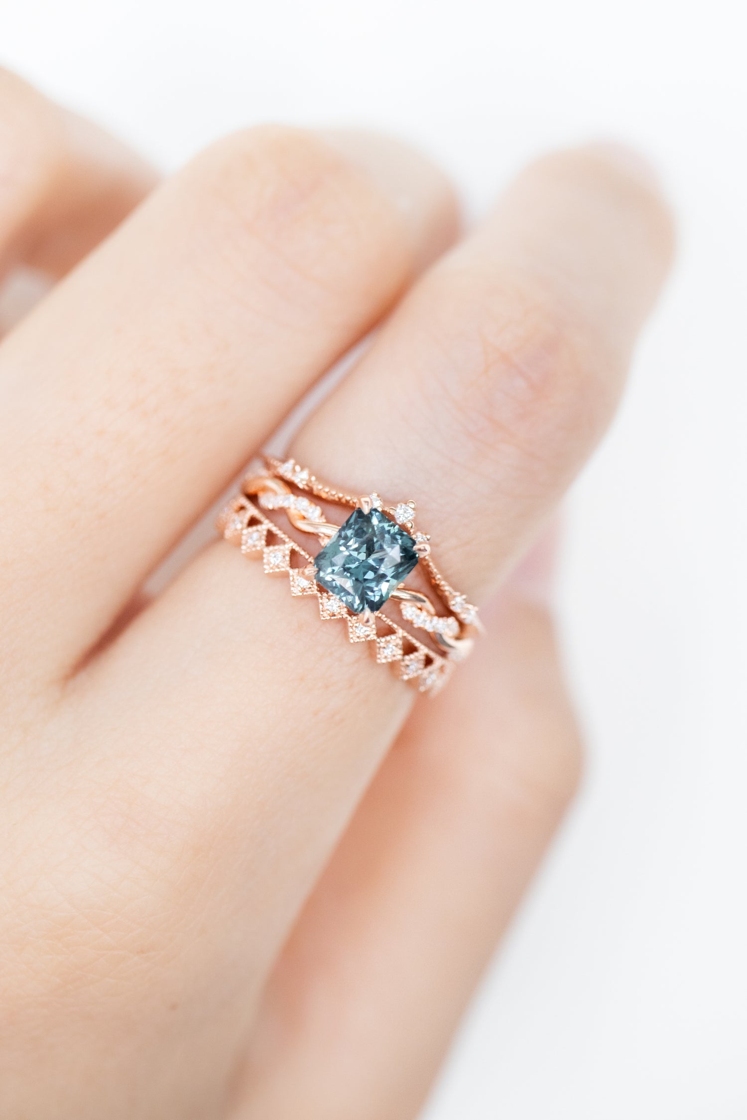 Top Quality Diamond Little V shape 14/ 18K Gold Stacking Ring