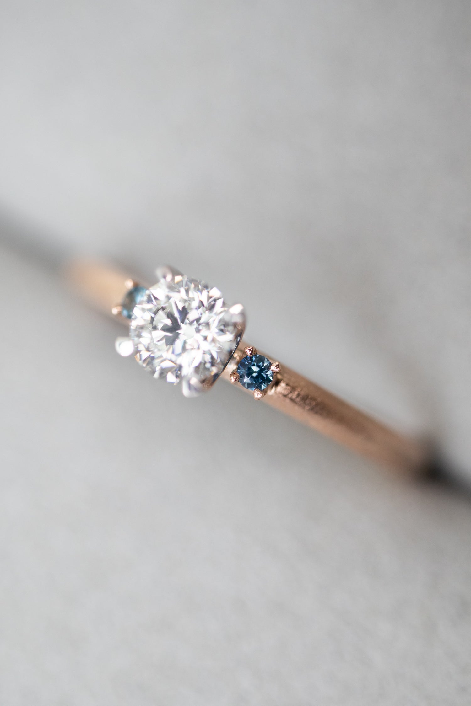 Tu es celui-là Diamond 0.30ct (With GIA Certificate) & sapphires 18K Rose Gold Ring