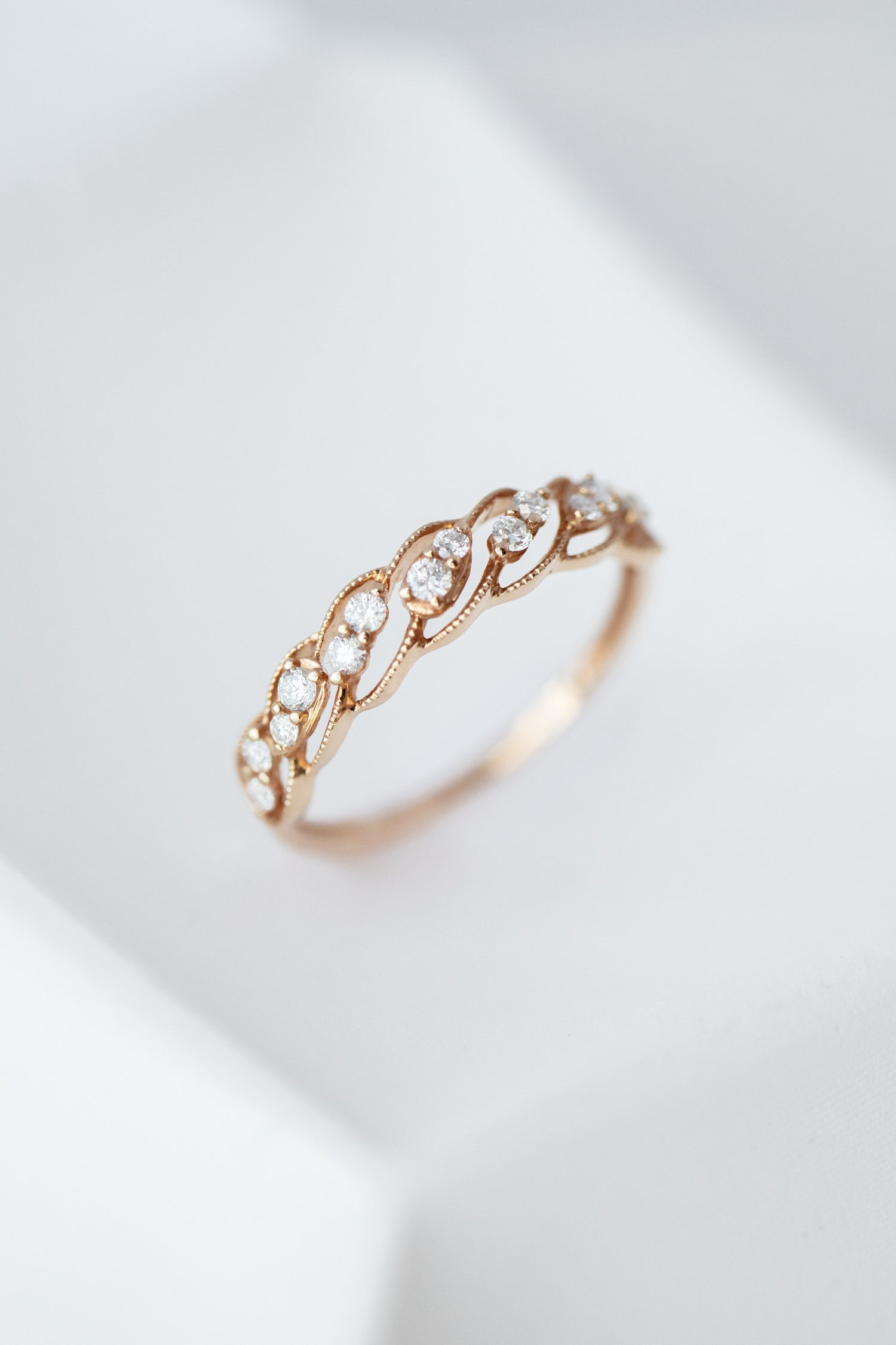 PREORDER - Découpe complexe Top Quality Diamond 14/ 18K Gold Ring