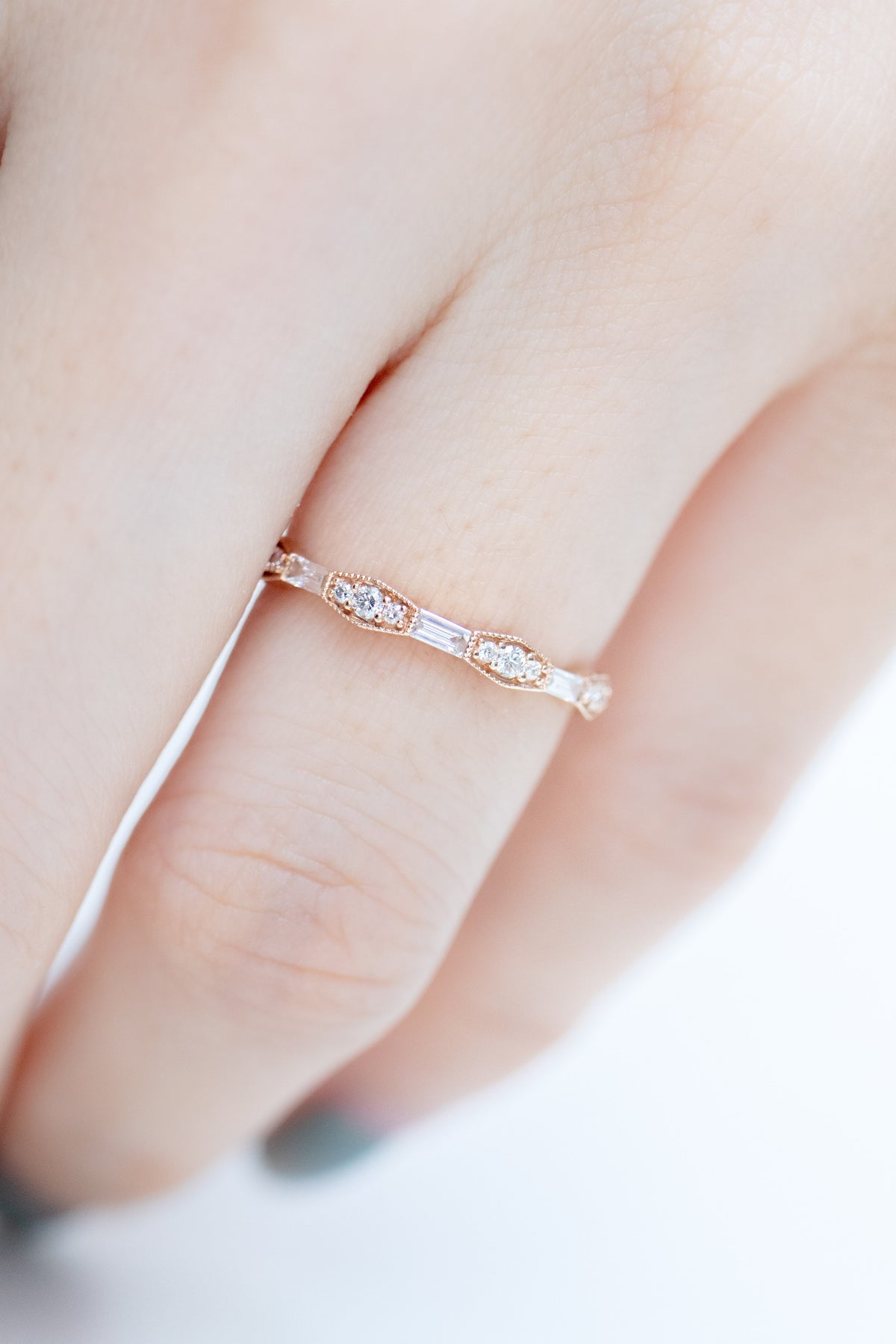 Baguette & Round diamond 18K Gold Ring