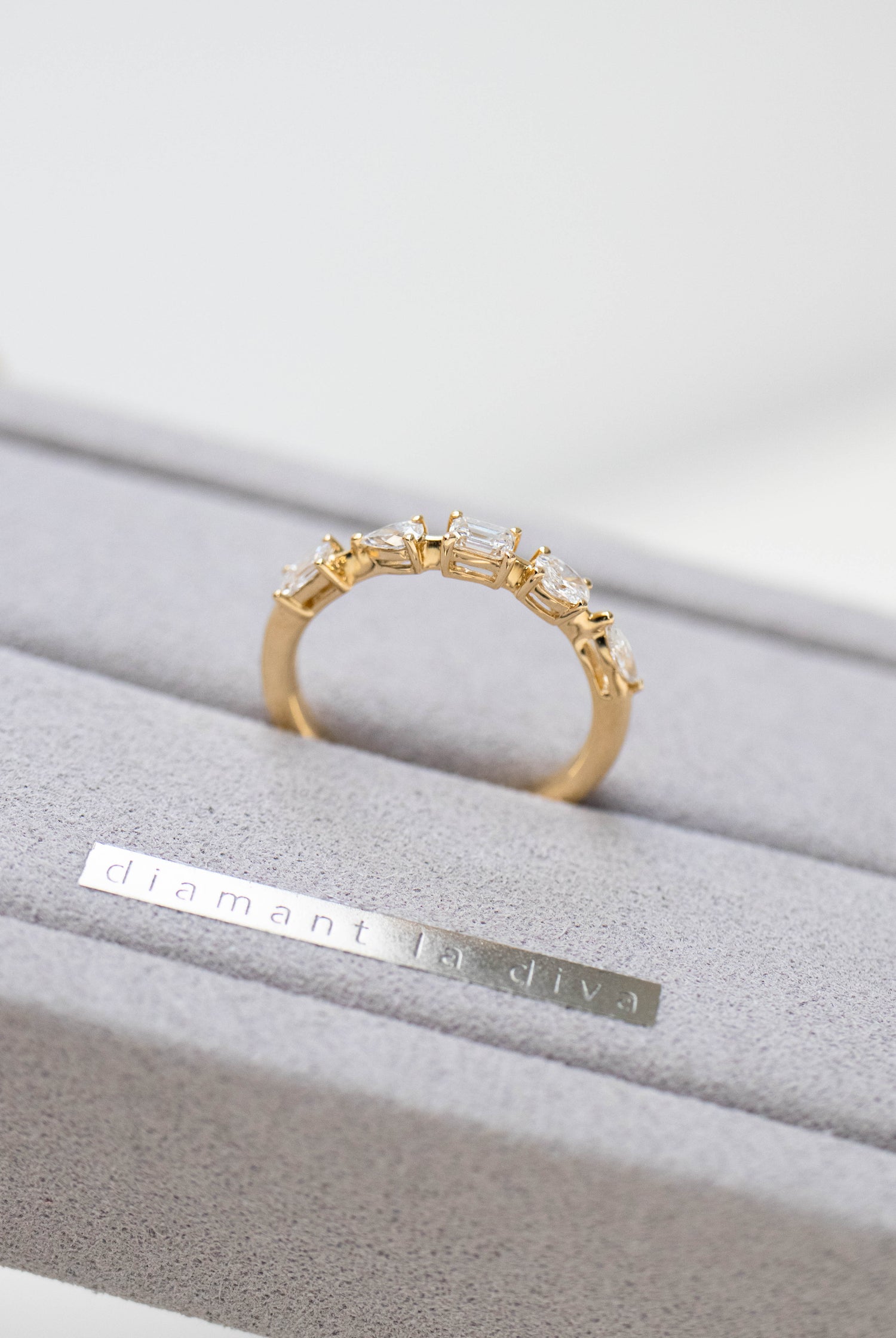 Multi Shape E-F Colour Natural Diamond 18K Gold Ring