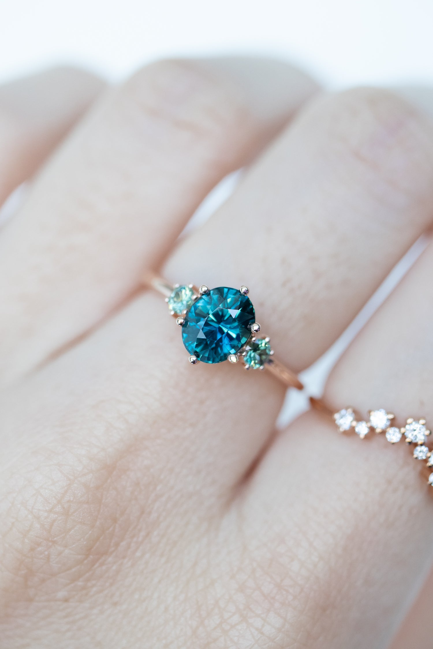 1.33ct Oval Teal Sapphire (Unheated with Certificate) 18K Rose Gold Engagement Ring