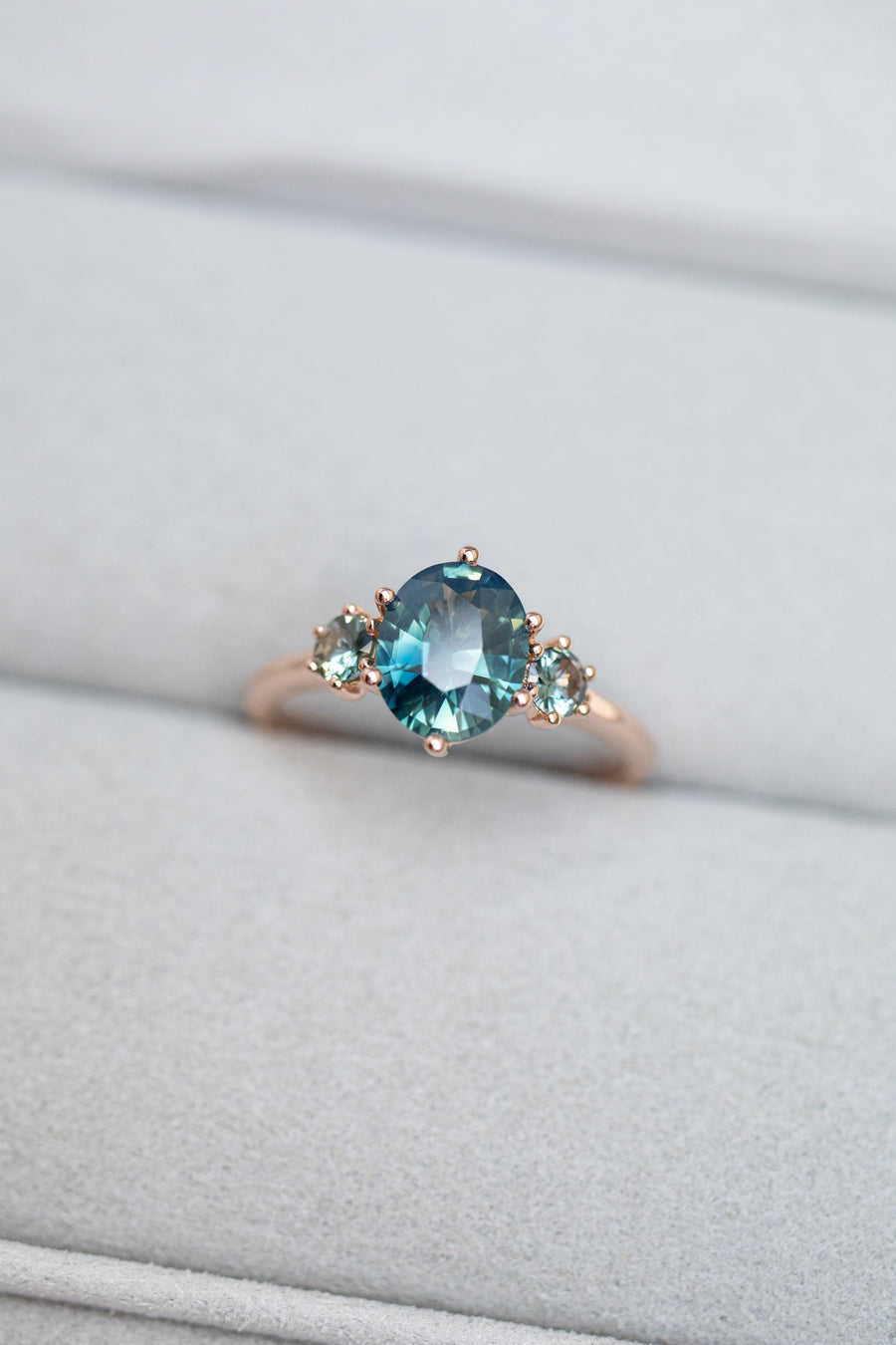 Trésor 1.60ct Teal Sapphire (Unheated with Certificate) 18K Rose Gold Engagement Ring