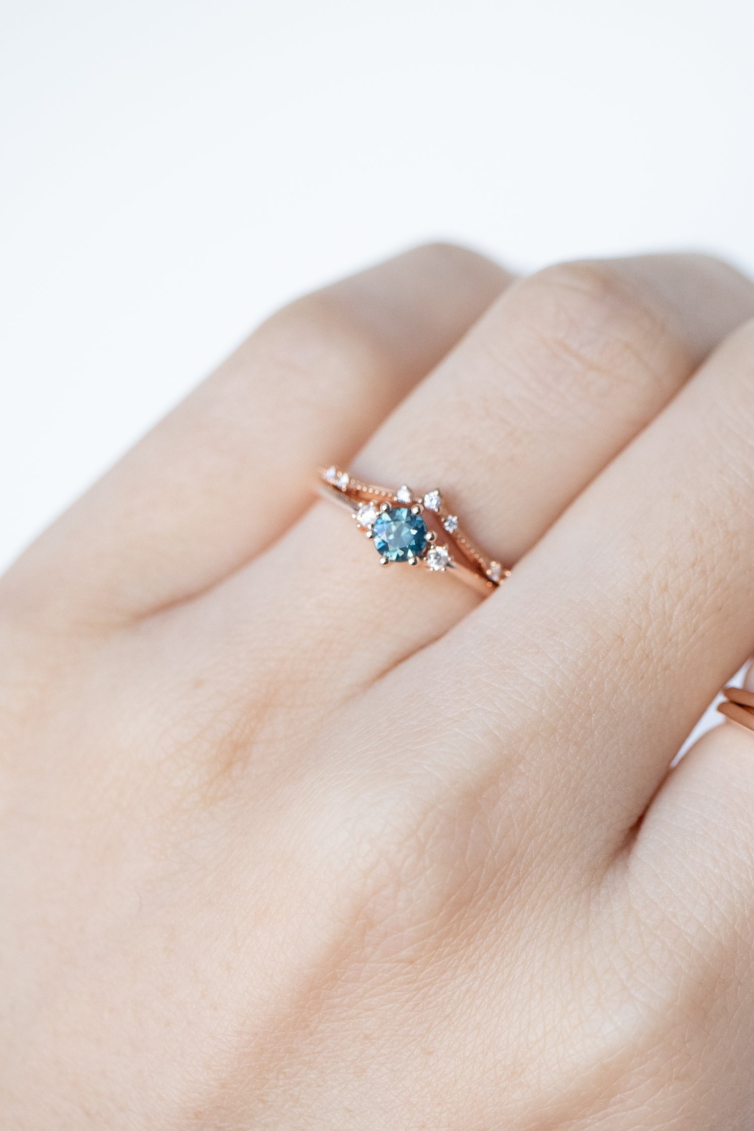 PREORDER - ~0.26-0.30ct Round Teal Sapphire & diamonds 18K Gold with Diamonds Stacking Ring