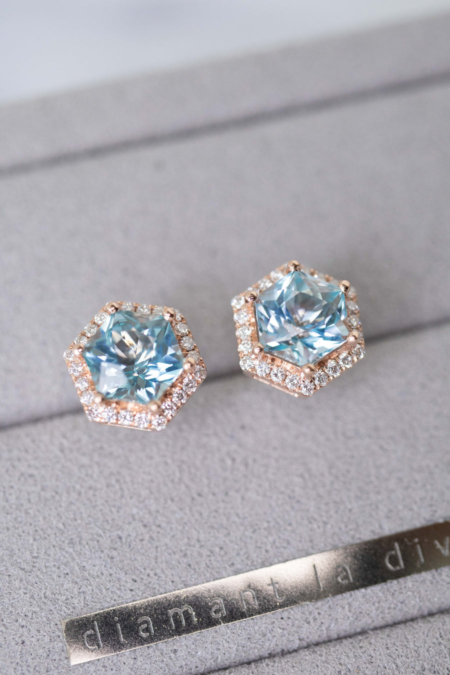 PREORDER - Signature Hexagon 1+1ct Sky Blue Topaz & diamond 14/18K Stud Earrings