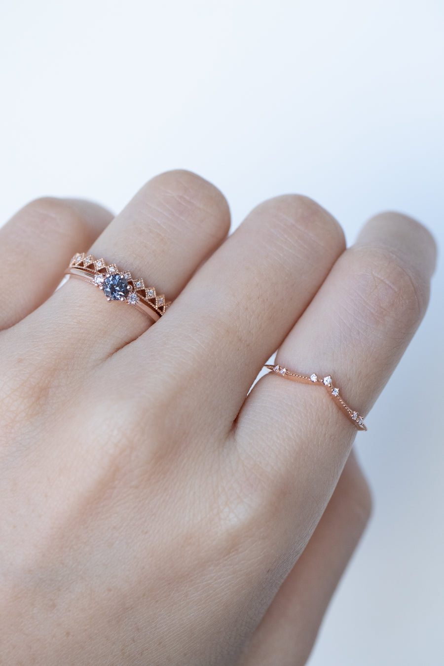 PREORDER - ~0.33ct Graylish Spinel & diamond 18K Ring with V Shape Tiny Beaded Diamond Stacking Ring
