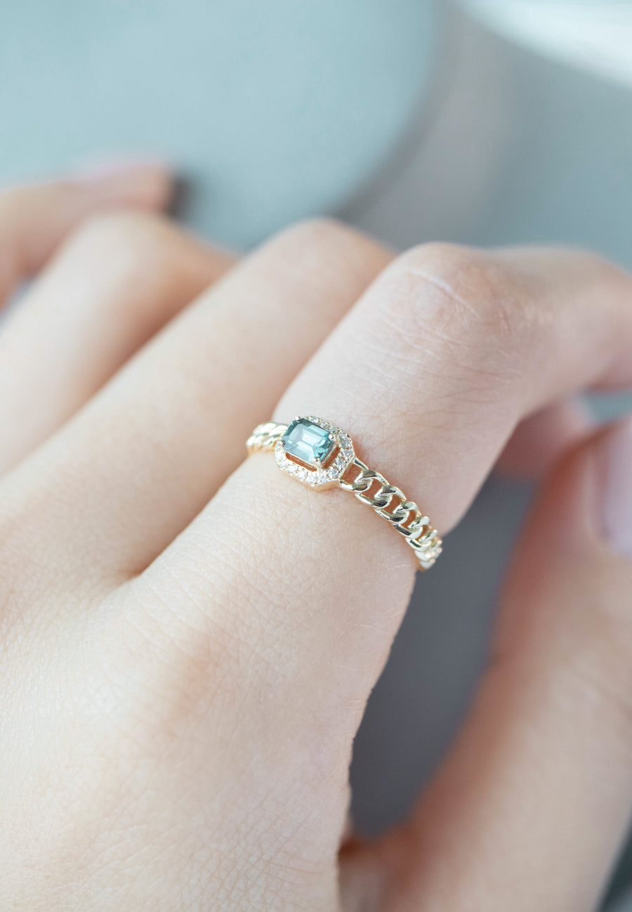 Halo Teal Sapphire 0.25ct 18K Yellow Gold Cuban Chain Ring